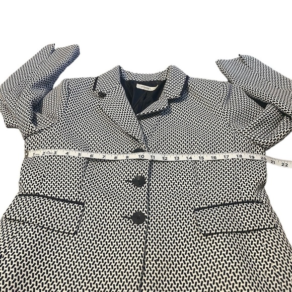 Danillo houndstooth print lined three button blazer size12, Navy Blue and white - Picture 9 of 11